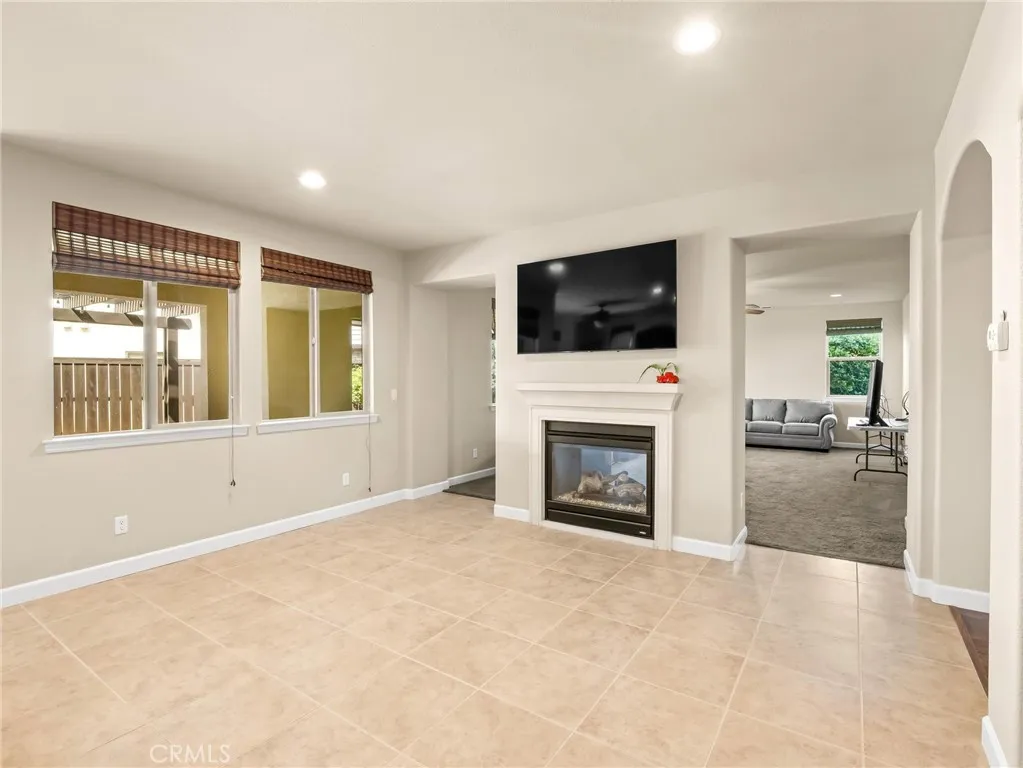 Additional image 91 of 1178 Blackwood Ave, Clovis, CA 93619