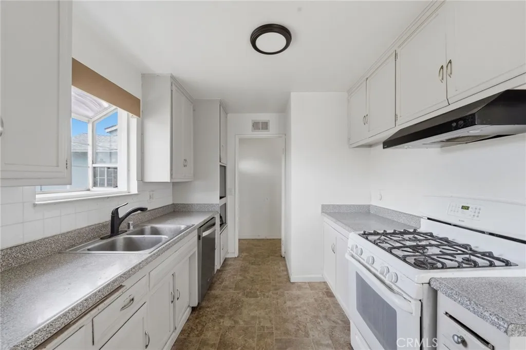 Additional image 76 of 14936 Steprock Dr, La Mirada, CA 90638