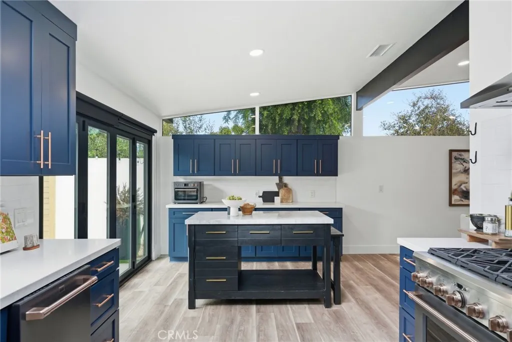Additional image 57 of 3000 Country Club Drive, Costa Mesa, CA 92626