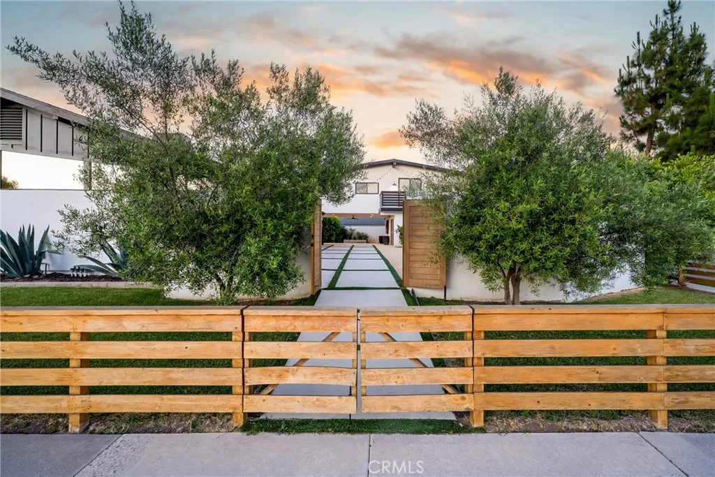Additional image 2 of 3000 Country Club Drive, Costa Mesa, CA 92626