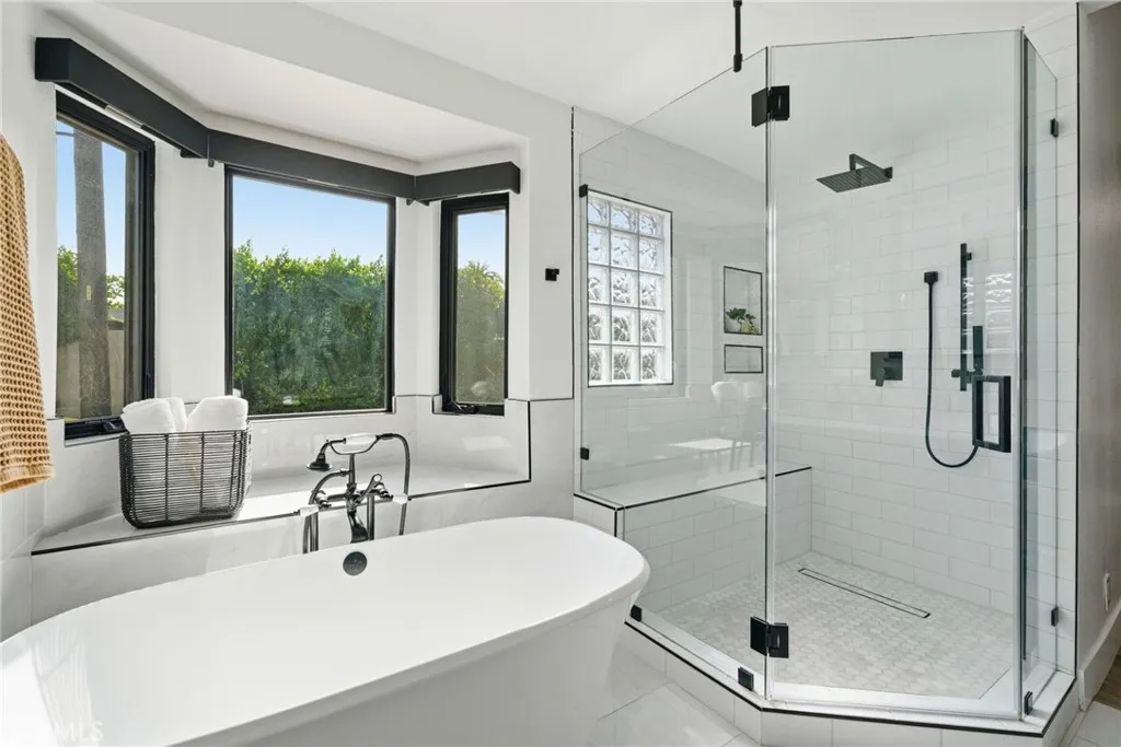 Additional image 70 of 3000 Country Club Drive, Costa Mesa, CA 92626