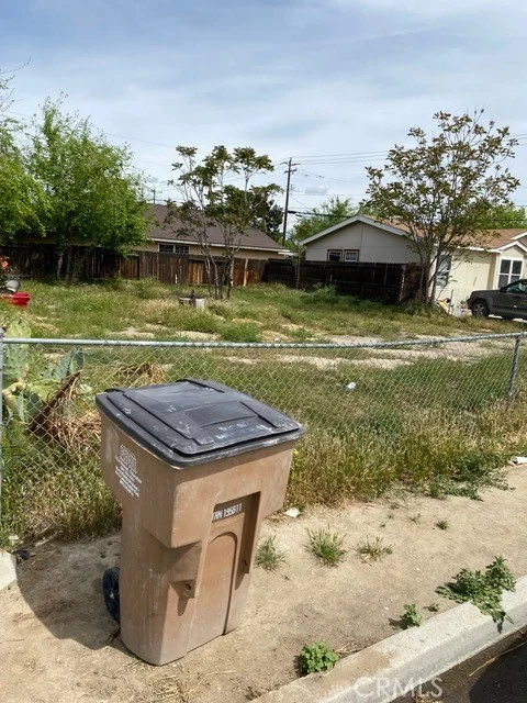 904 Curtis Drive, Bakersfield, CA 93307