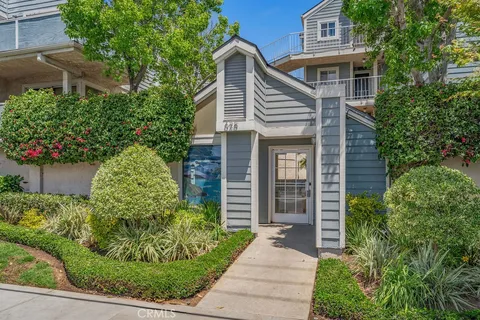 628 Daisy Avenue Unit 420, Long Beach, CA MLS: SB25107190