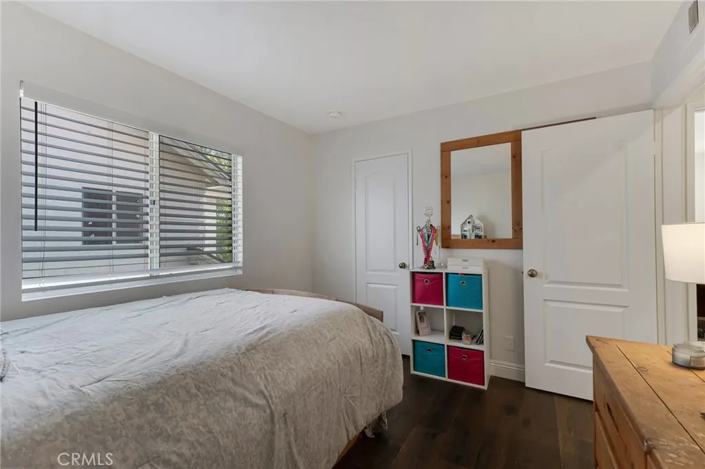 Additional image 76 of 5009 Blackpool Avenue, Oak Park, CA 91377
