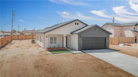8172 Oleander Avenue, California City, CA MLS: SR25094080