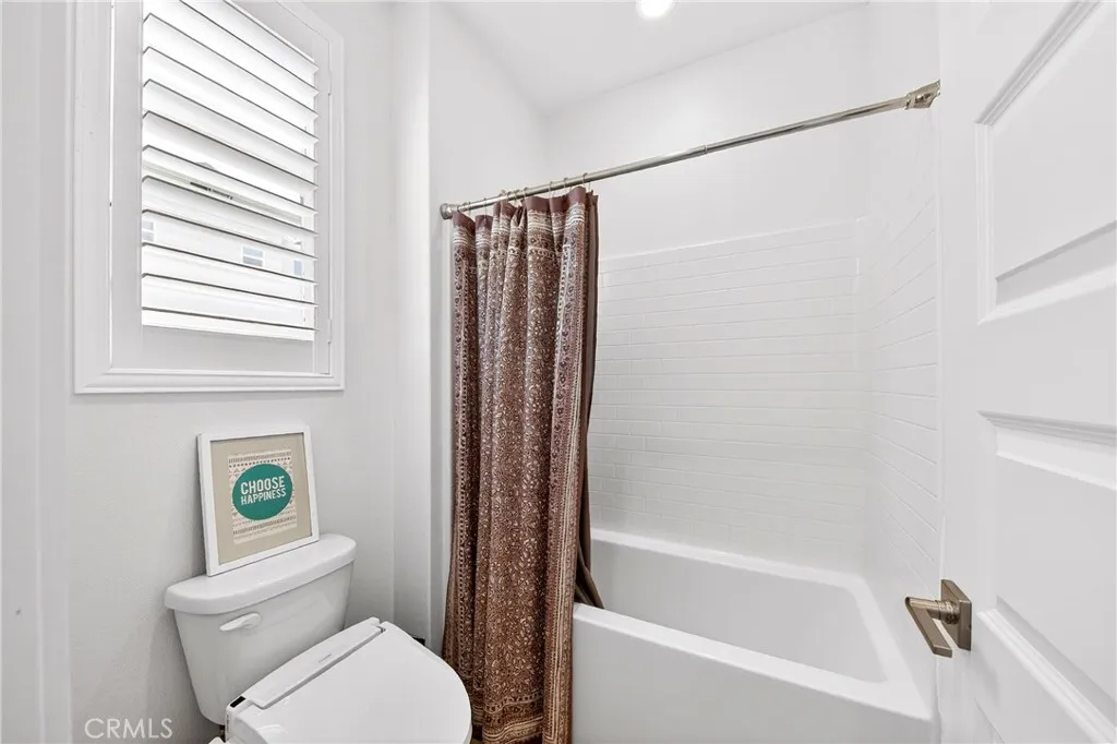 Additional image 77 of 586 S Motif Street, Anaheim, CA 92805