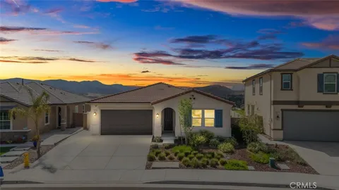 41215 Alegria Lane, Lake Elsinore, CA MLS: SW25103768