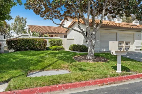 6827 Alderwood Drive, Carlsbad, CA MLS: NDP2503692