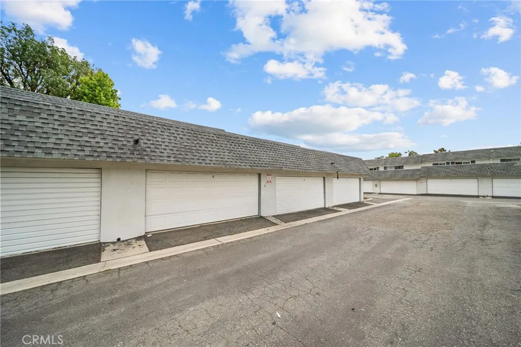 Additional image 56 of 20717 Lemarsh St Unit C, Chatsworth, CA 91311