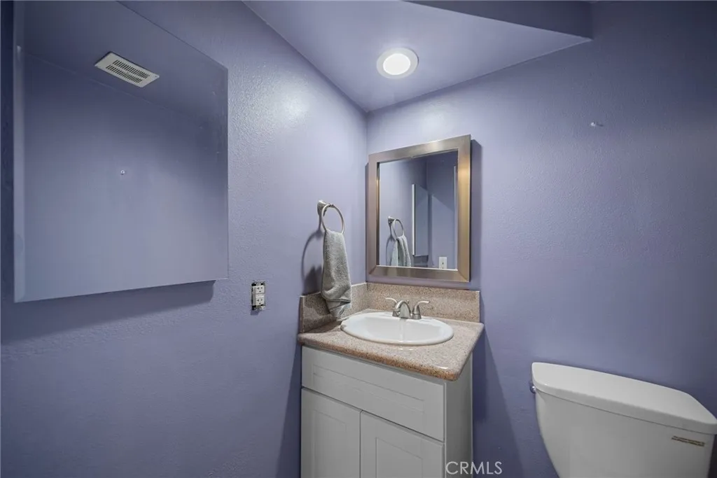 Additional image 39 of 20717 Lemarsh St Unit C, Chatsworth, CA 91311
