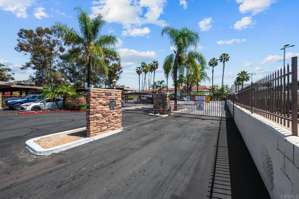 589 N Johnson Avenue Unit 224, El Cajon, CA 92020