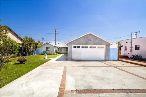 428 Fermoore Street, San Fernando, CA MLS: SR25080170