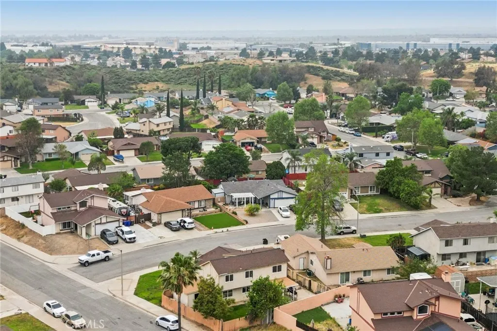 Additional image 83 of 2372 Leta Ln, San Bernardino, CA 92407