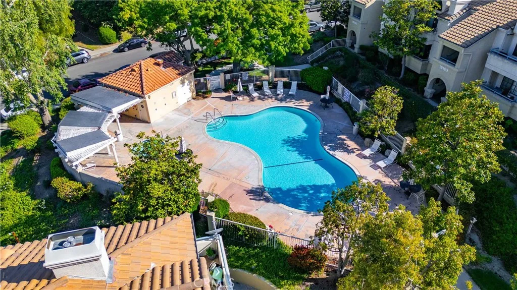 Additional image 42 of 18111 Erik Court Unit 441, Canyon Country, CA 91387