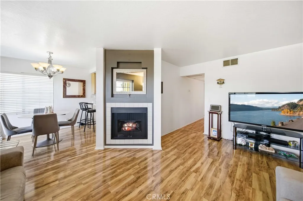 Additional image 2 of 18111 Erik Court Unit 441, Canyon Country, CA 91387