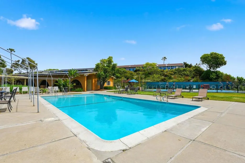 Additional image 43 of 3839 Vista Campana S Unit 8, Oceanside, CA 92057