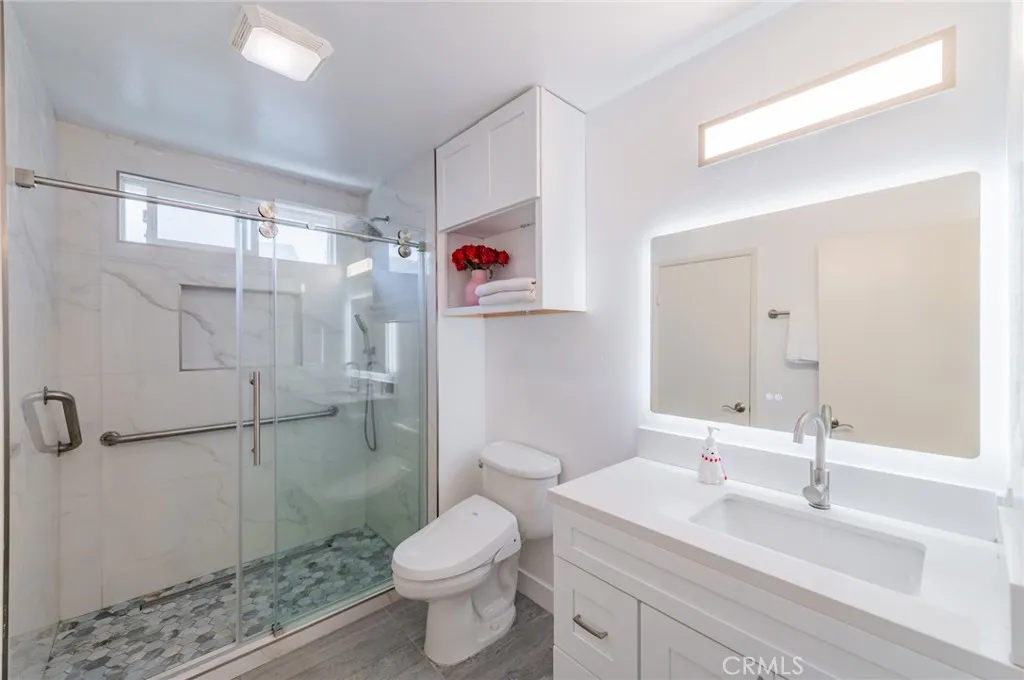 Additional image 45 of 47 Fox Holw, Irvine, CA 92614