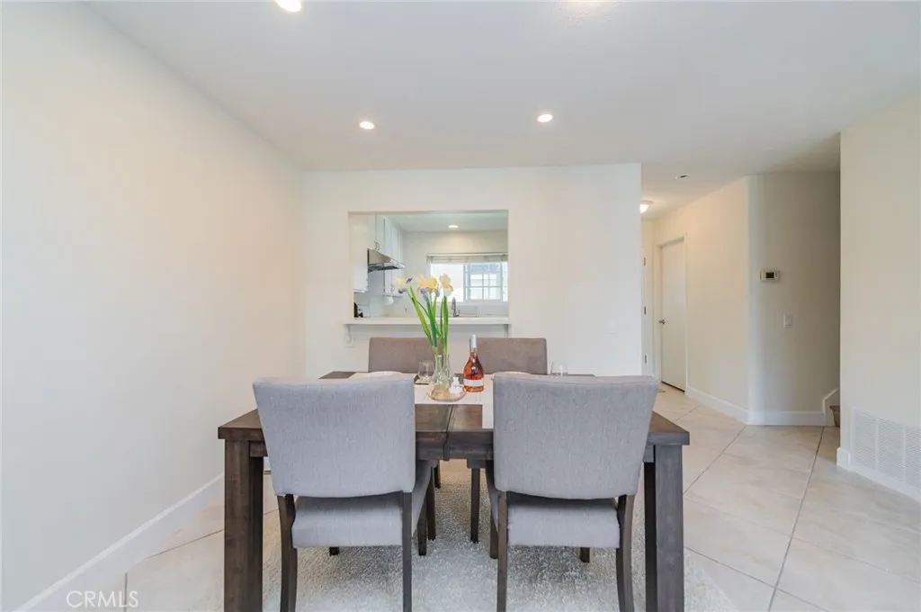 Additional image 33 of 47 Fox Holw, Irvine, CA 92614