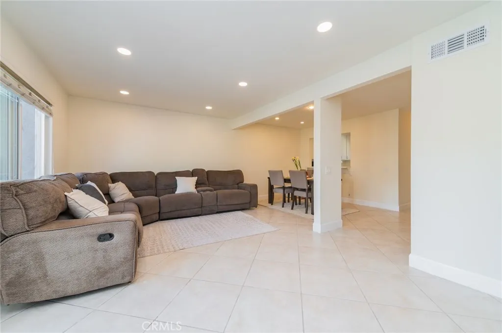 Additional image 34 of 47 Fox Holw, Irvine, CA 92614