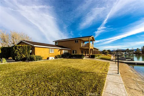 37176 Rozanne Drive, Newberry Springs, CA MLS: OC25080744