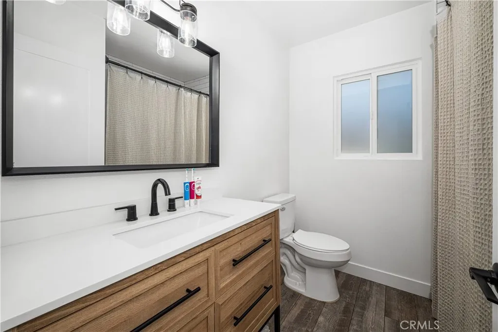 Additional image 102 of 3246 N Marwick Ave, Long Beach, CA 90808