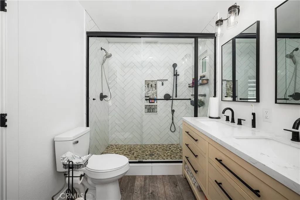 Additional image 28 of 3246 N Marwick Ave, Long Beach, CA 90808