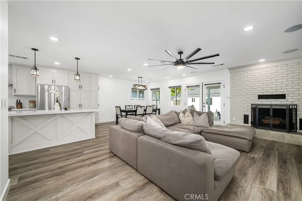 Additional image 76 of 3246 N Marwick Ave, Long Beach, CA 90808