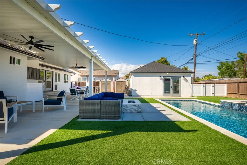 Additional image 69 of 3246 N Marwick Ave, Long Beach, CA 90808