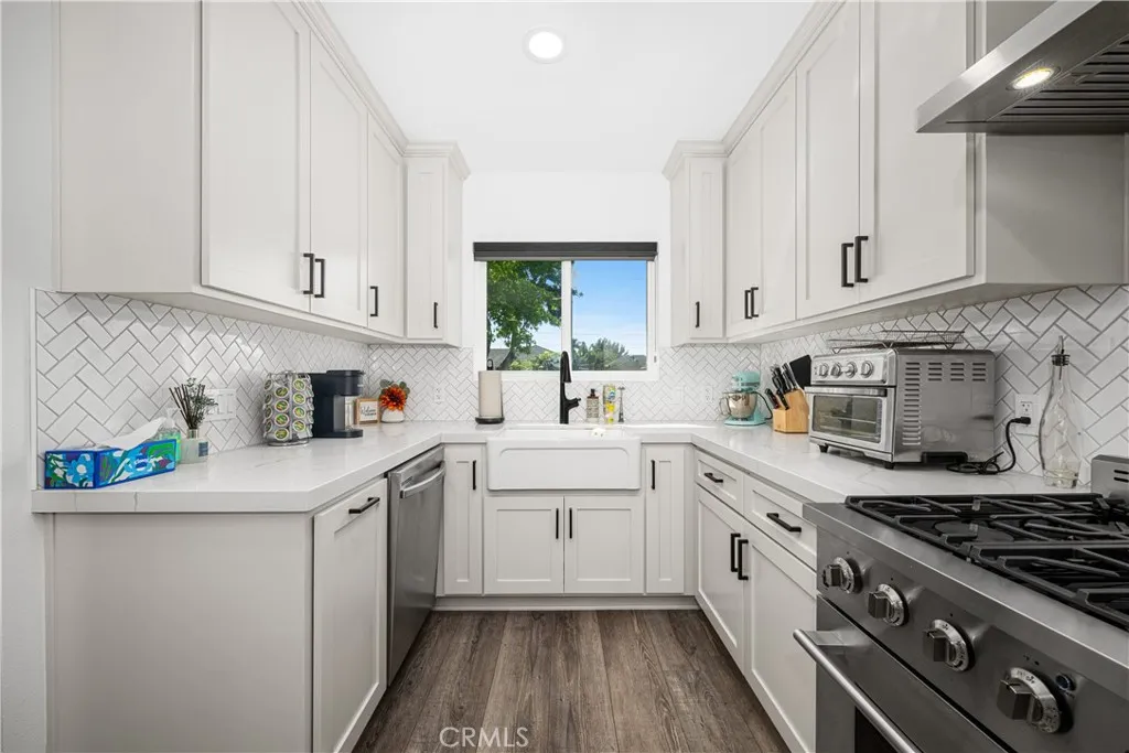 Additional image 86 of 3246 N Marwick Ave, Long Beach, CA 90808