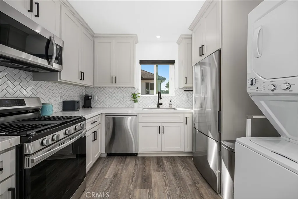 Additional image 116 of 3246 N Marwick Ave, Long Beach, CA 90808