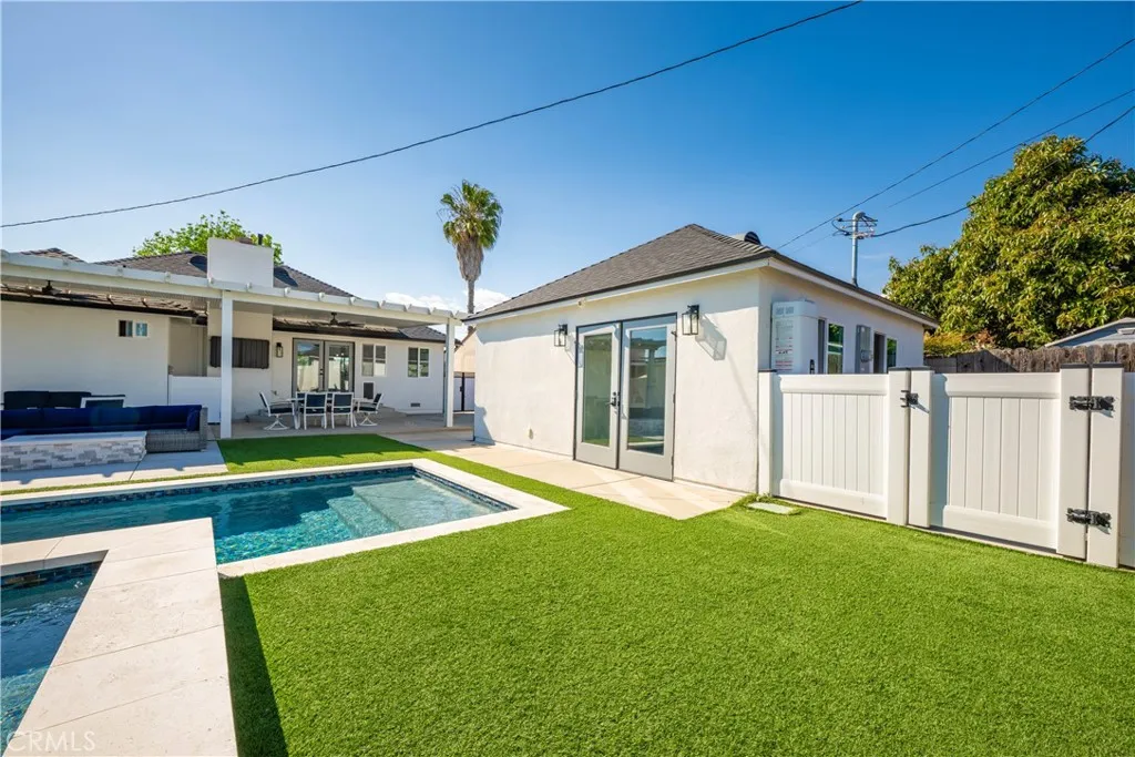 Additional image 138 of 3246 N Marwick Ave, Long Beach, CA 90808