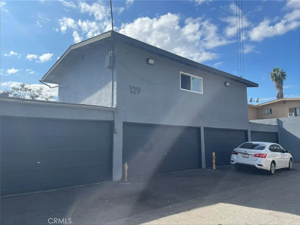 129 E Wakefield Avenue Unit 5, Anaheim, CA 92802