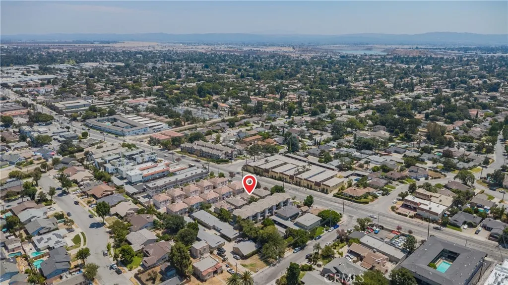 819 W Duarte Rd, Monrovia, CA 91016