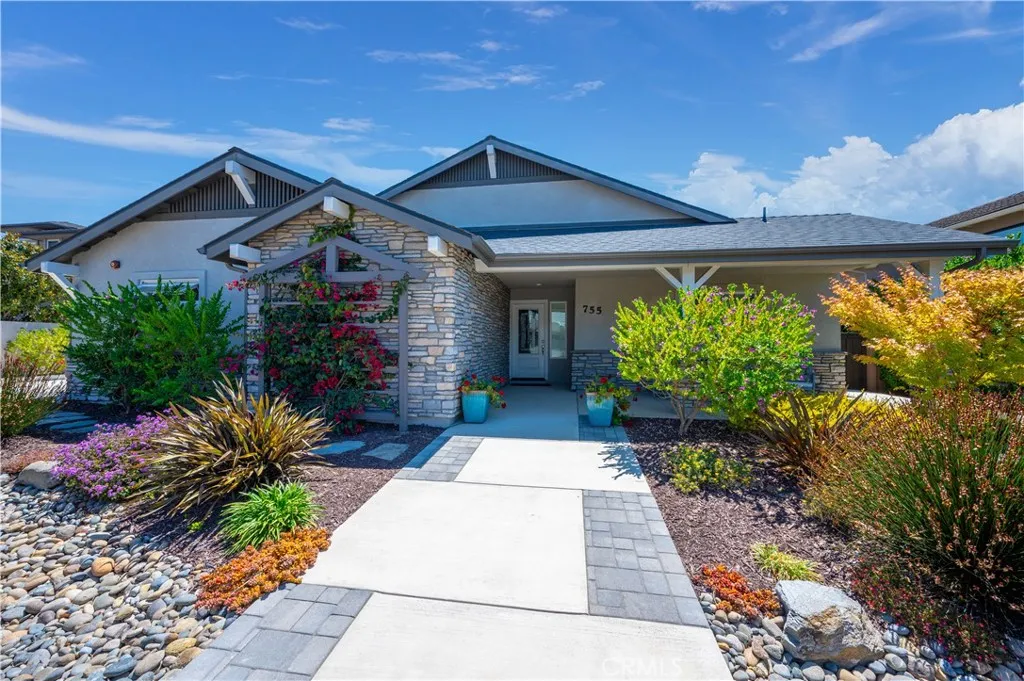 755 Avocet Way, Arroyo Grande, CA 93420