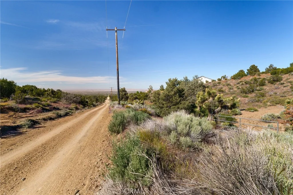 Additional image 2 of Silver Rock, Pinon Hills, CA 92372