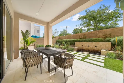 129 Sculpture, Irvine, CA MLS: OC25081760