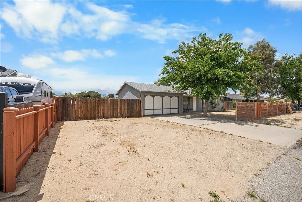 Additional image 5 of 17152 Schollview Avenue, Palmdale, CA 93591