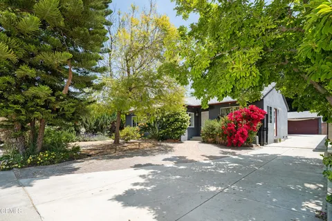 1696 Glen Avenue, Pasadena, CA 91103 - MLS#: P1-17682