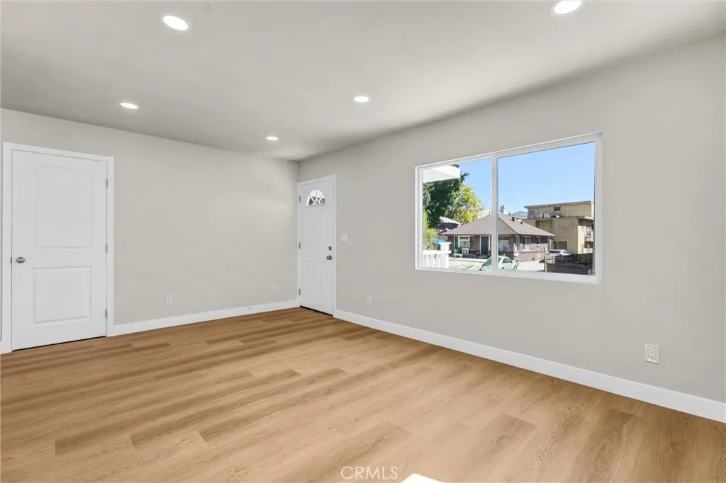 Additional image 31 of 939 White Knoll Drive, Los Angeles, CA 90012