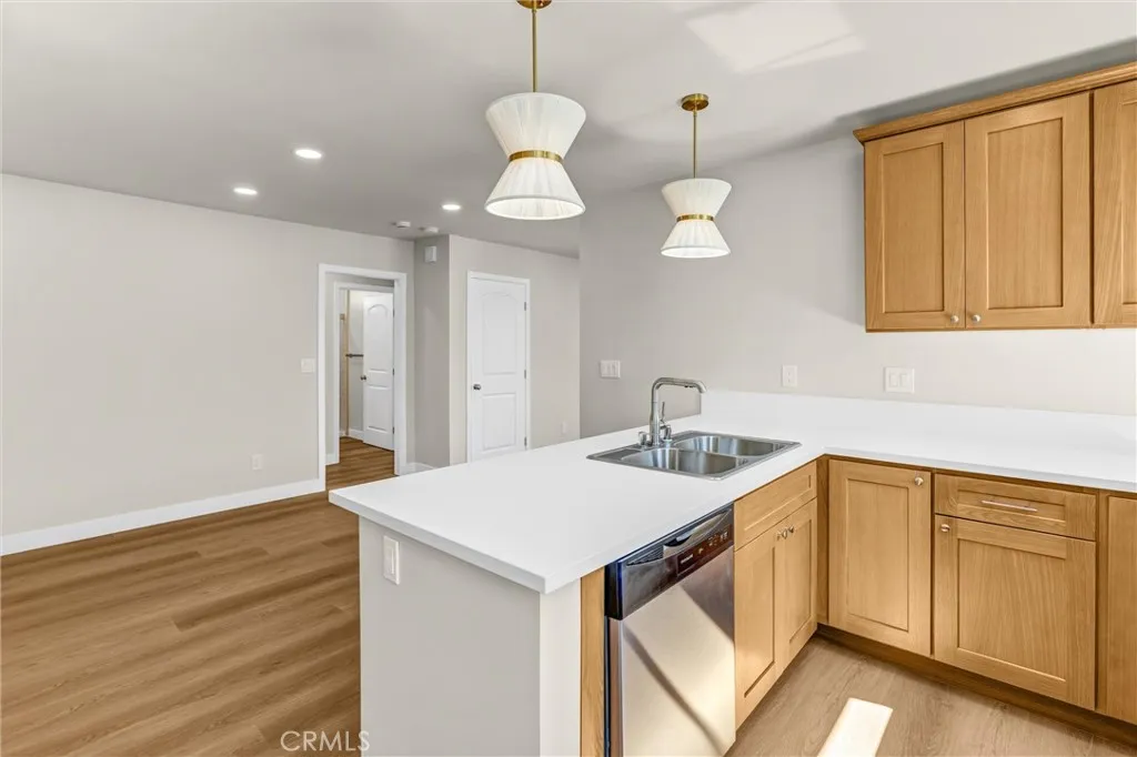 Additional image 35 of 939 White Knoll Drive, Los Angeles, CA 90012