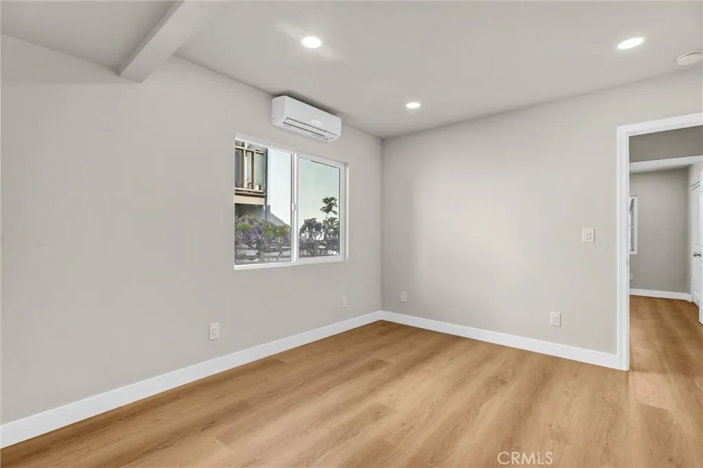 Additional image 16 of 939 White Knoll Drive, Los Angeles, CA 90012