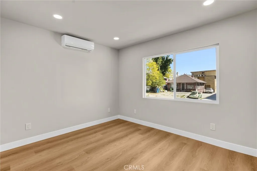 Additional image 43 of 939 White Knoll Drive, Los Angeles, CA 90012