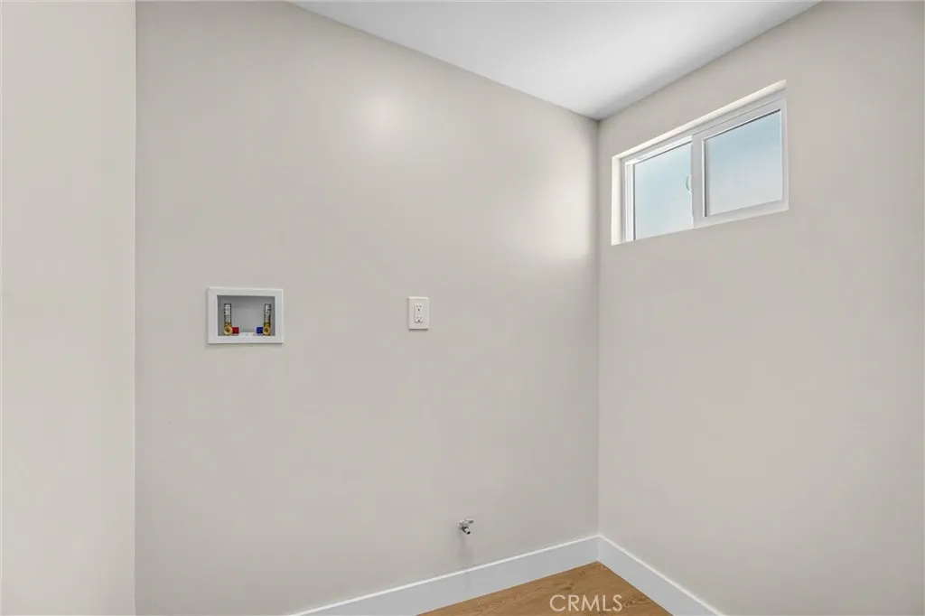 Additional image 46 of 939 White Knoll Drive, Los Angeles, CA 90012