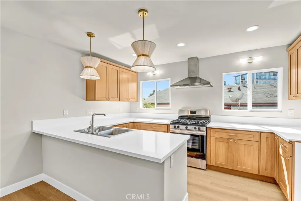 Additional image 33 of 939 White Knoll Drive, Los Angeles, CA 90012