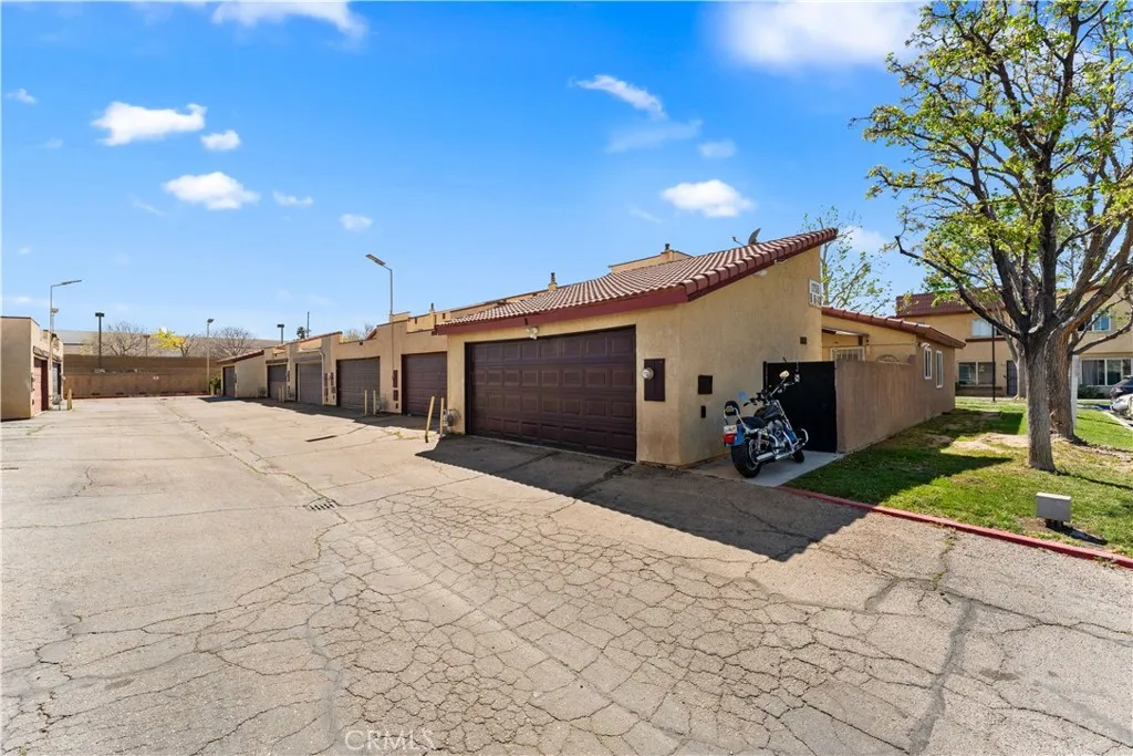 Additional image 10 of 1750 E Avenue Q14, Palmdale, CA 93550