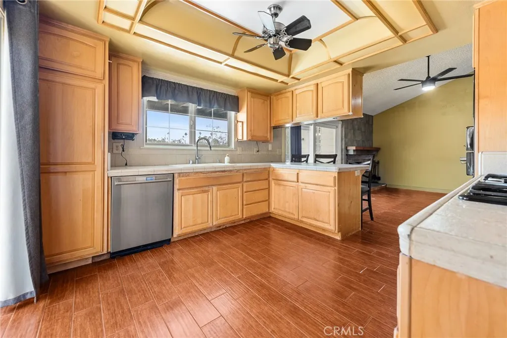 Additional image 50 of 3208 Gibraltar Dr, Riverside, CA 92506