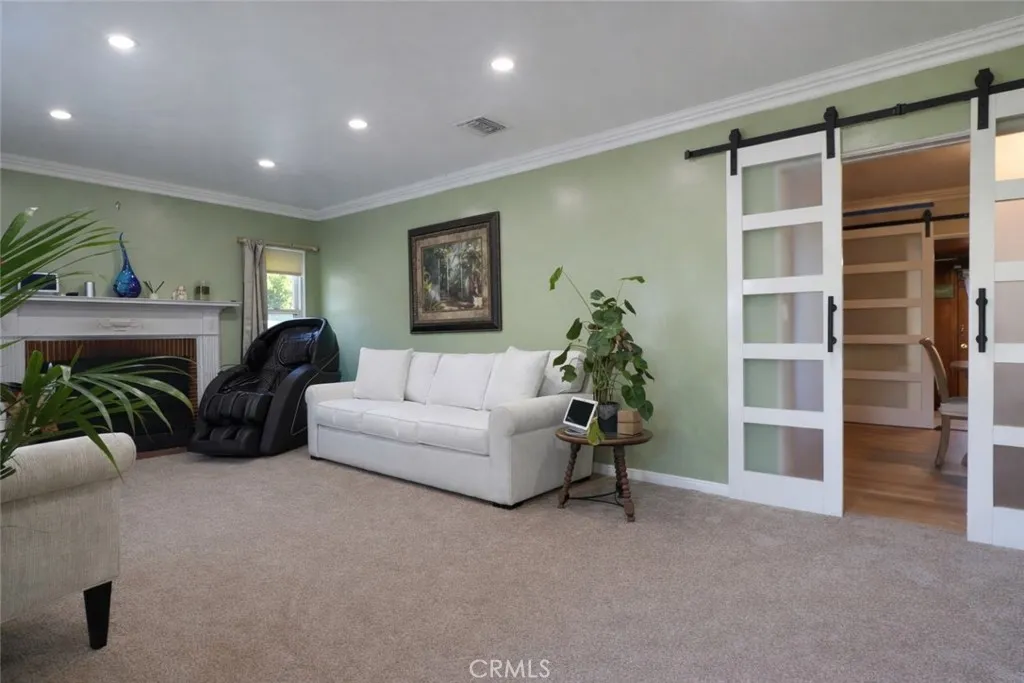 Additional image 7 of 1660 Wagner St, Pasadena, CA 91106