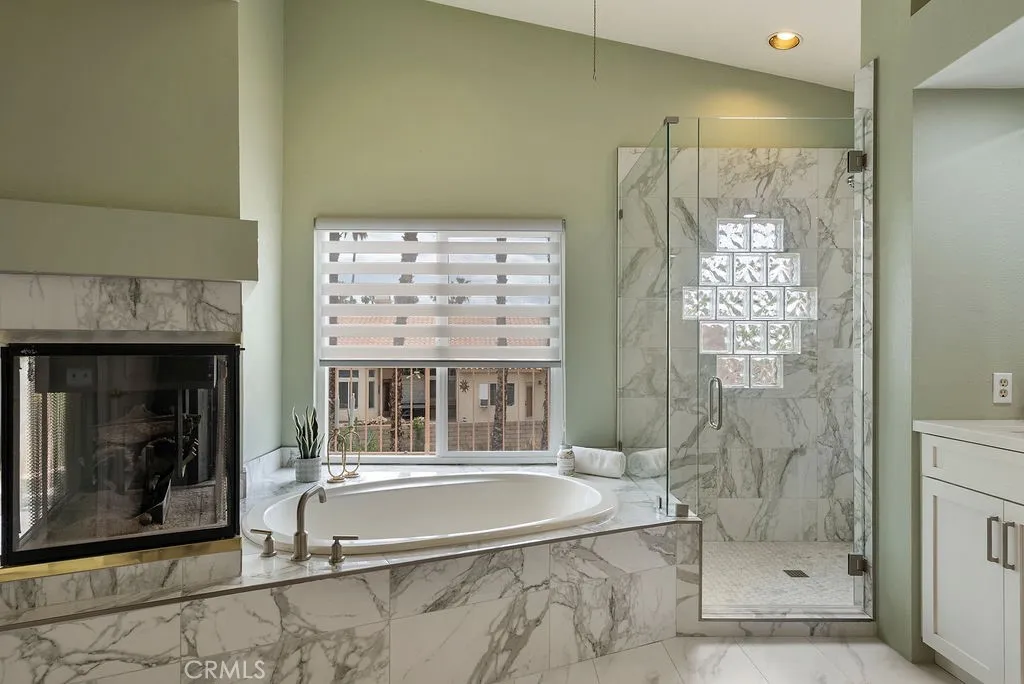 Additional image 120 of 368 Oakmont Dr, Palm Desert, CA 92211