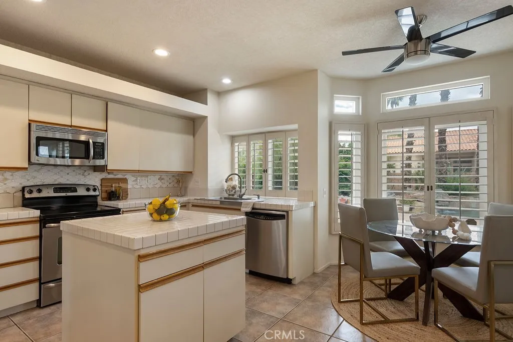 Additional image 98 of 368 Oakmont Dr, Palm Desert, CA 92211