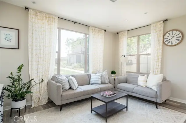227 Elkhorn, Irvine, CA 92618